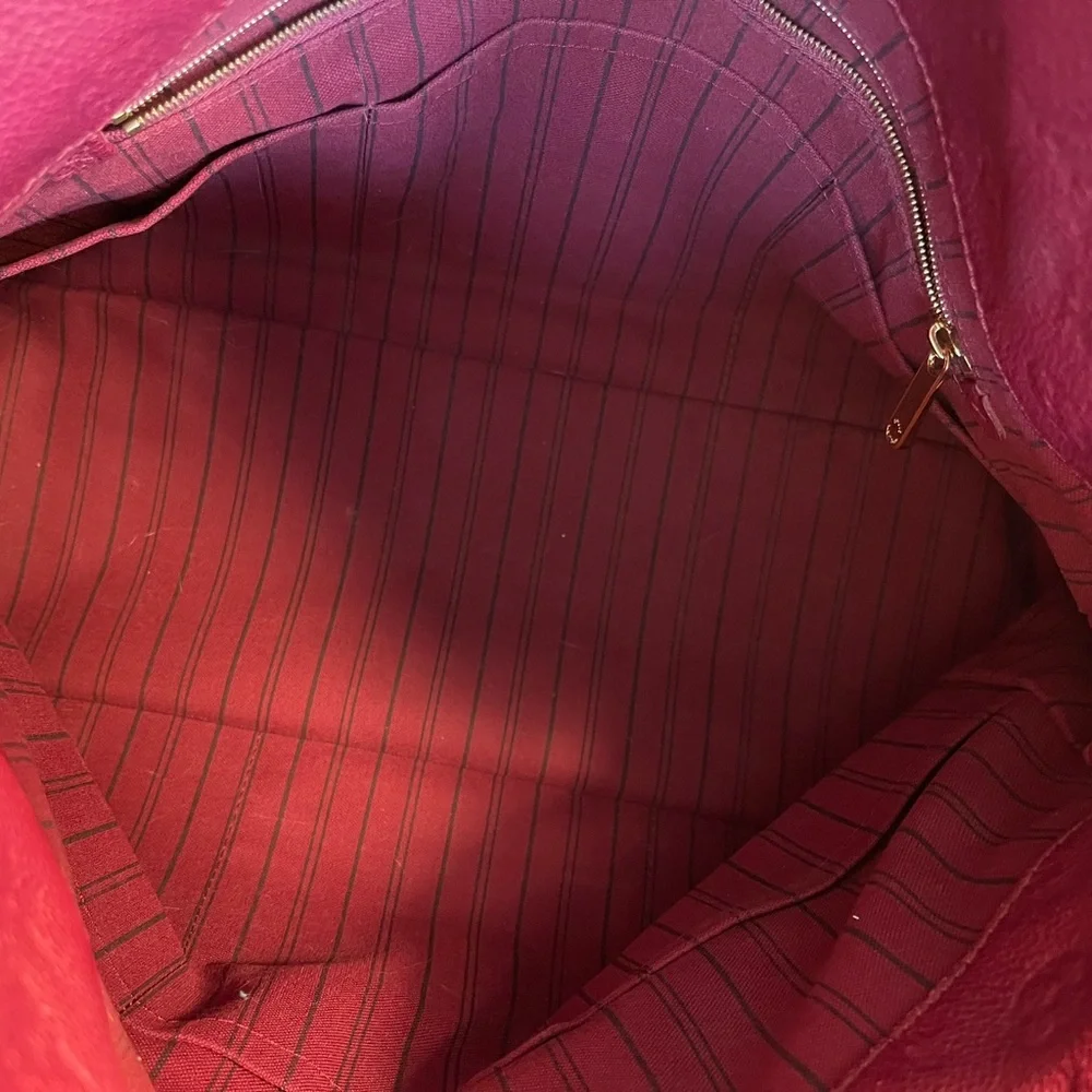 Louis Vuitton Raspberry Artsy MM Monogram Empriente
